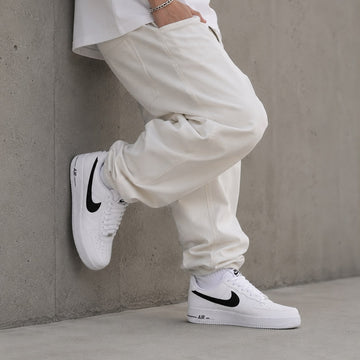 Nike Air Force - Branco/Preto