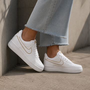 Nike Air Force - Branco/Dourado