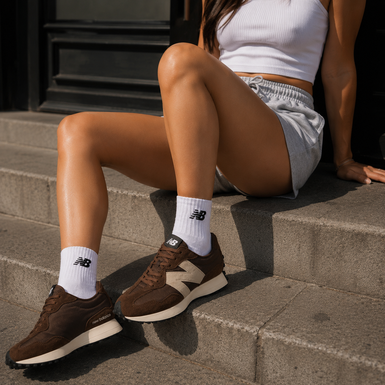 New Balance 327 - Castanho